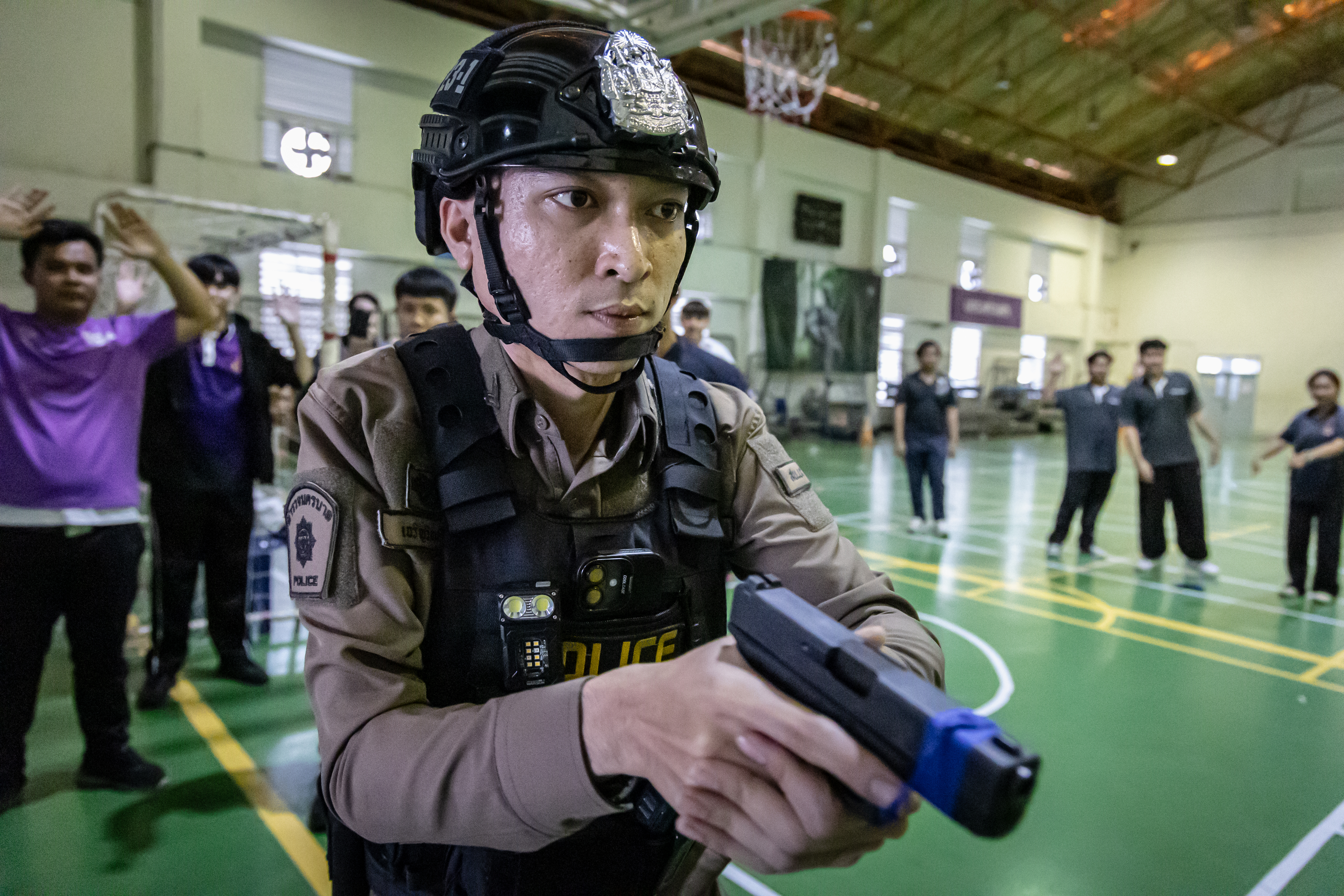 Police officer during a crisis response simulation